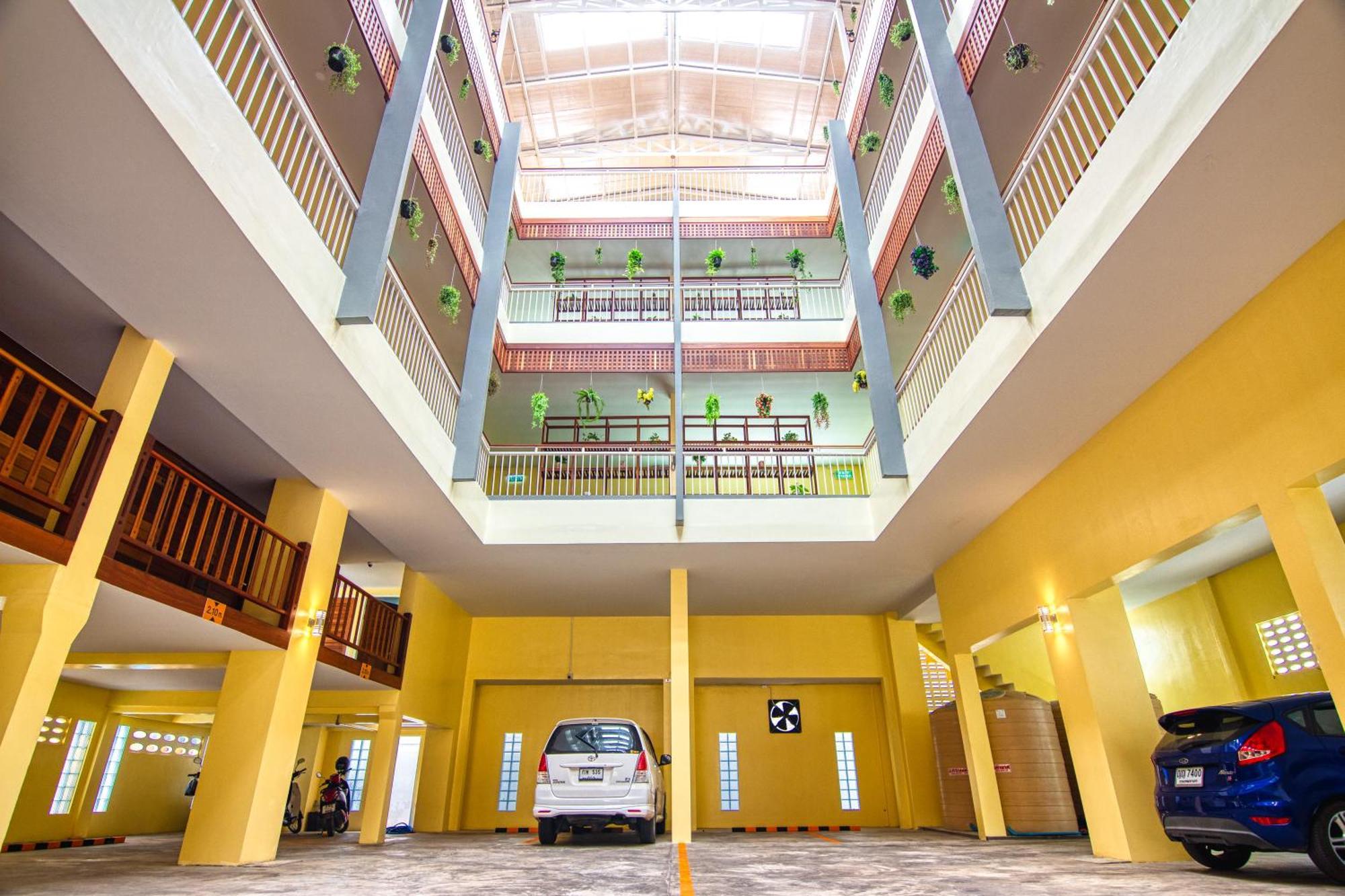 Nonnee Lampang Hotel Eksteriør billede